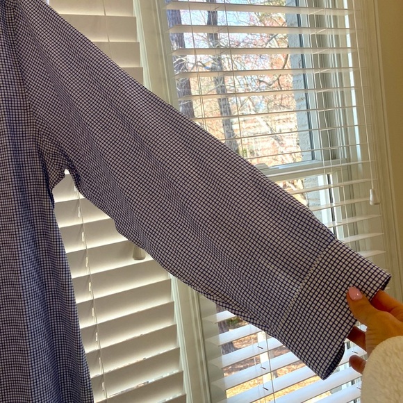 Cutter & Buck Vivid Blue and White Checked Long Sleeve Casual Shirt sz. Large - Picture 3 of 11
